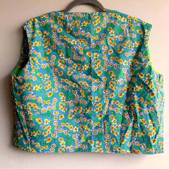 Vintage Floral Patchwork Vest ~ Reversible - Picture 2 of 5